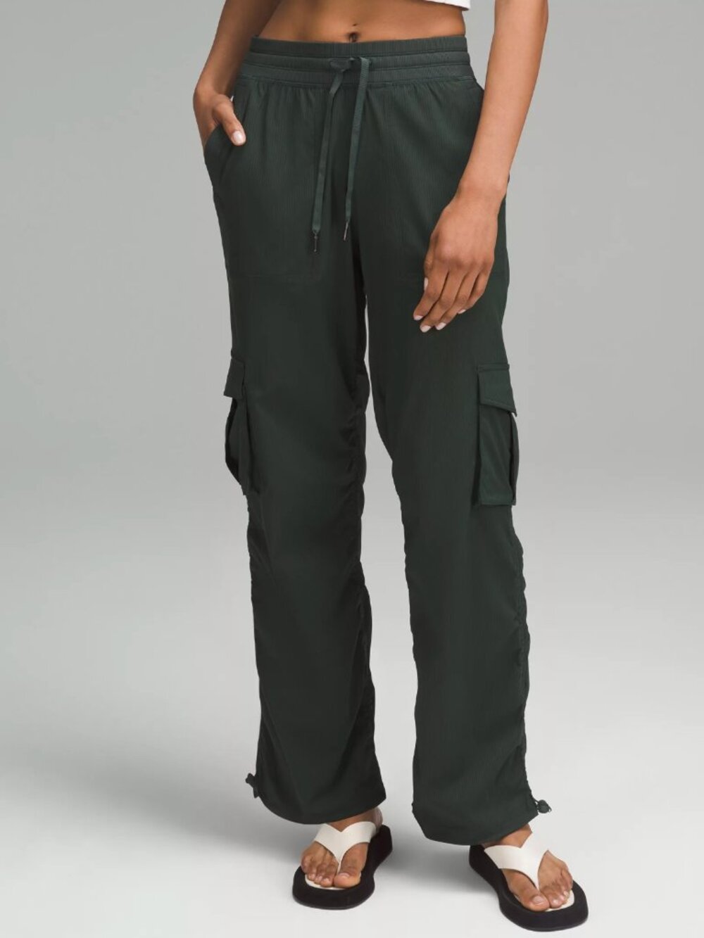 Lululemon Dance Studio Relaxed-Fit Mid-Rise Cargo Pant - Legacy Green - Size: Sm